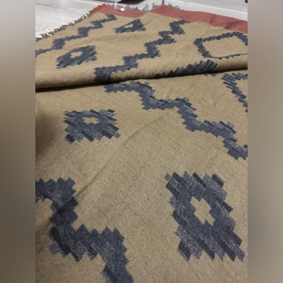 NEW Aritzia Wilfred Diamond Mosaic Reversible Wool Scarf in Peniche wBorder NWOT - Picture 8 of 12